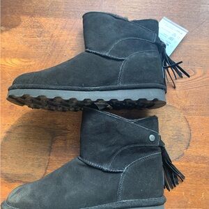 BearPaw Black Suede Winter Boots size 10